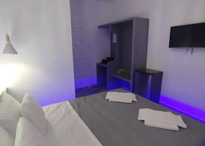 White & Blue Apartment *