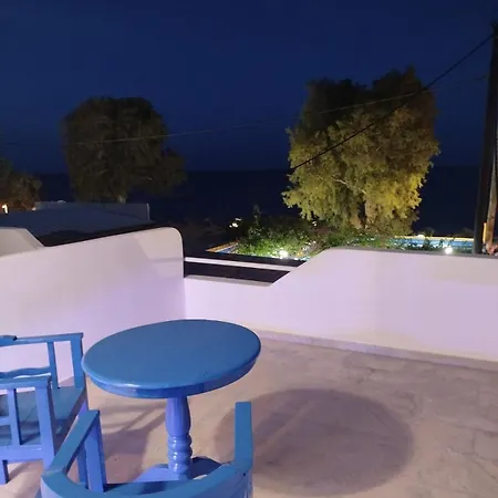 Apartman White & Blue Kamári